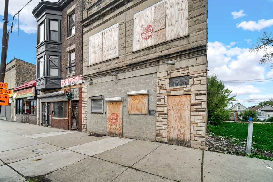 Primary Photo Of 6848 S Ashland Ave, Chicago Flex For Sale