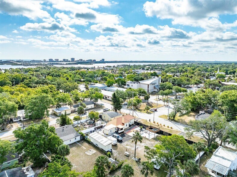 More Photos Of 403 Herbert St, Port Orange Specialty For Sale