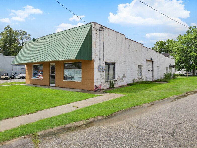 More Photos Of 27179 US Highway 80 W, Portal Industrial For Sale