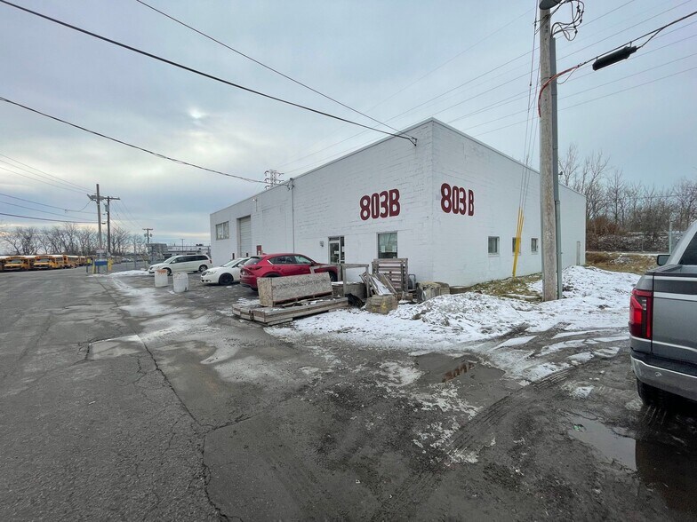 More Photos Of 747 Walden Ave, Buffalo Warehouse For Lease