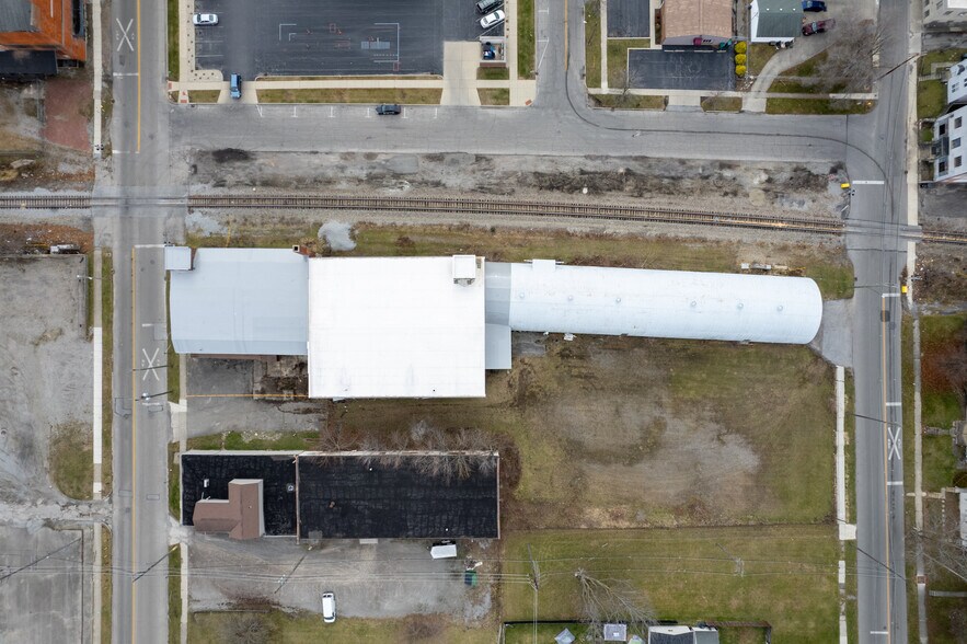 More Photos Of 435 N Elizabeth St, Lima Warehouse For Sale