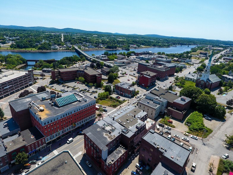 More Photos Of 105 Main St, Bangor Apartments For Lease