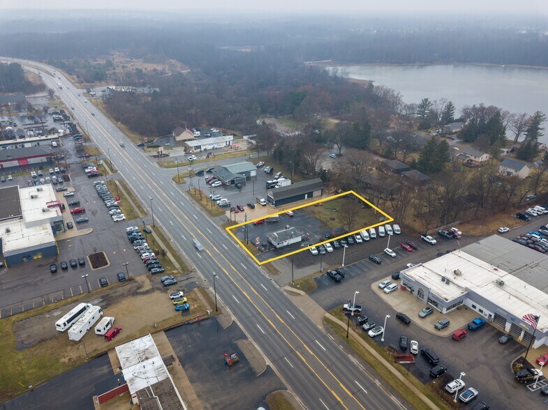 More Photos Of 2535 Highland Rd, Highland Restaurant For Sale