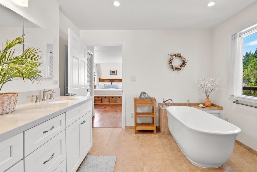 More Photos Of 7919 Empire Grade, Santa Cruz Multifamily For Sale
