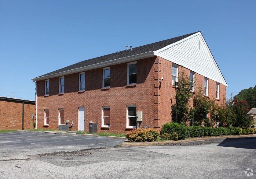 More Photos Of 4327 Mundy Mill Rd, Oakwood Office Residential For Sale