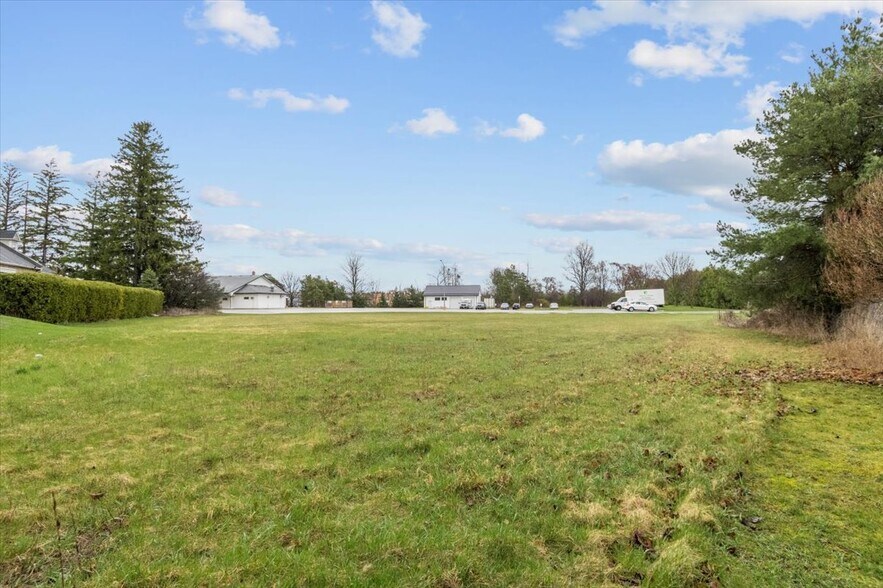 More Photos Of 21 Niagara Dr, Oshawa Land For Sale