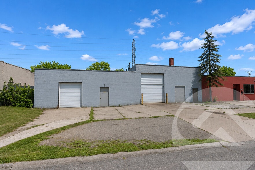 Primary Photo Of 18550 Fitzpatrick St, Detroit Warehouse For Sale