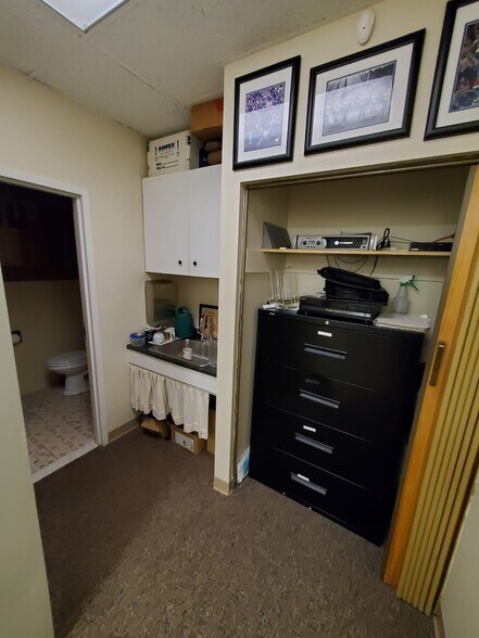 More Photos Of 1450 Parkside Ave, Ewing Medical For Lease