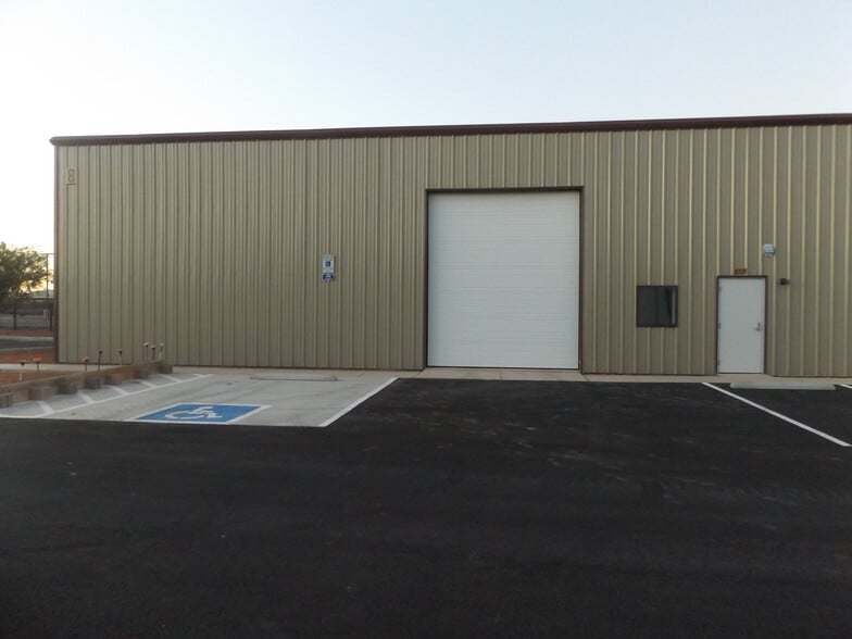 More Photos Of 9013 E Old Vail Rd, Tucson Warehouse For Lease