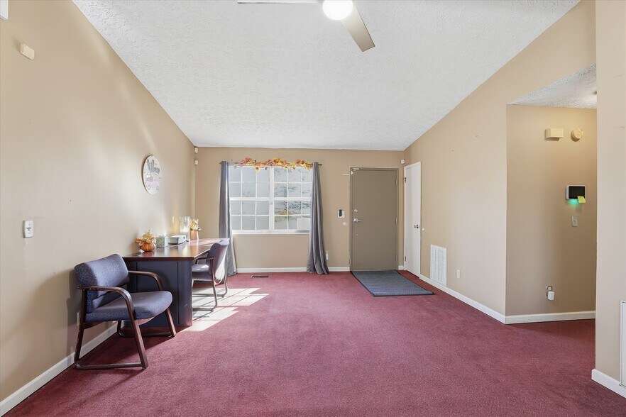 More Photos Of 7713 Oak Ridge Hwy, Knoxville Office For Sale