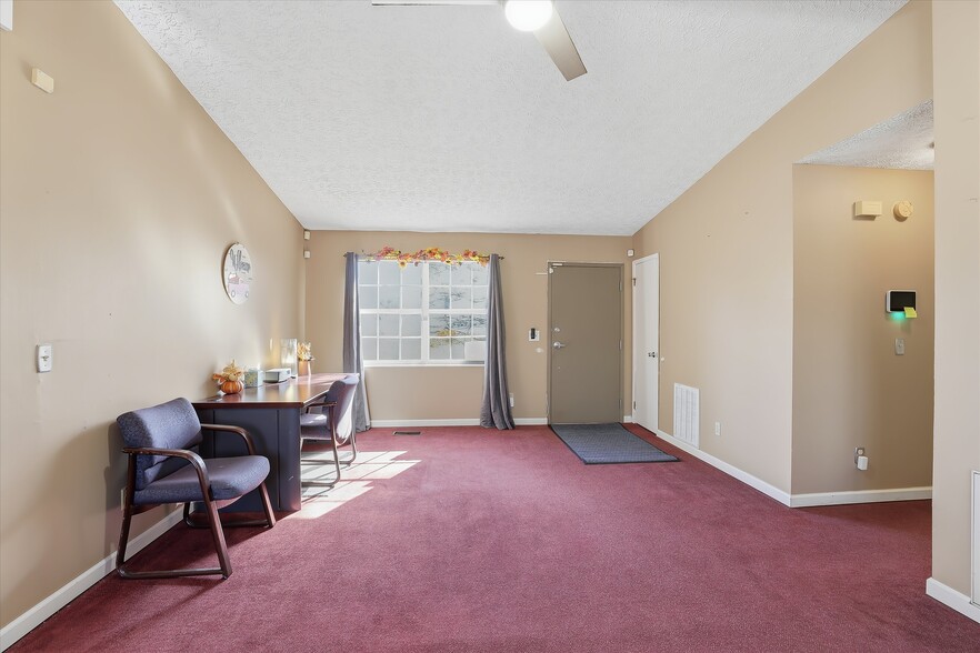 More Photos Of 7713 Oak Ridge Hwy, Knoxville Office For Sale