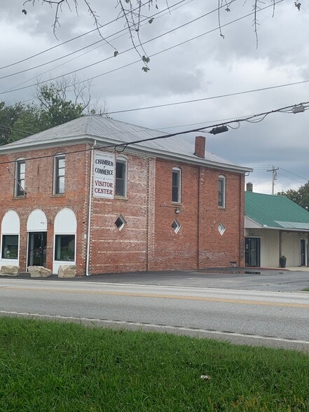 Primary Photo Of 720 N High St, Mount Orab Showroom For Sale