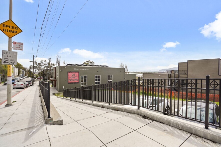 More Photos Of 1221 Oakdale Ave, San Francisco Religious Facility For Sale