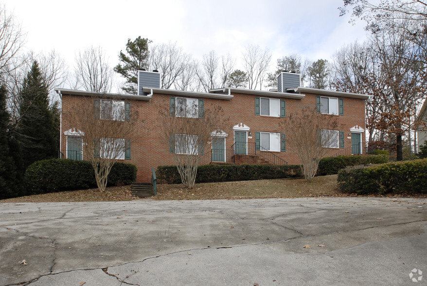 Primary Photo Of 3282 Highpoint Ct, Snellville Apartments For Sale