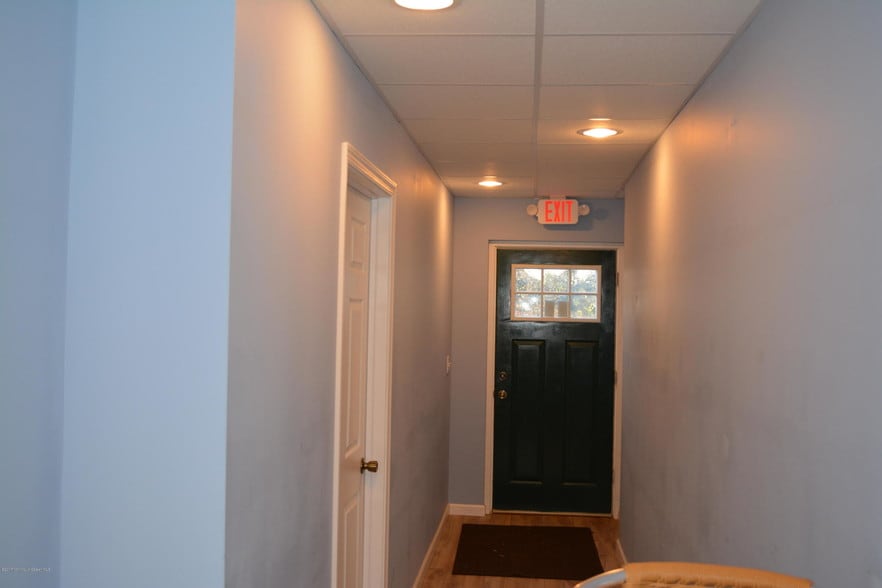 More Photos Of 96 1st Ave, Atlantic Highlands Storefront Retail Residential For Sale