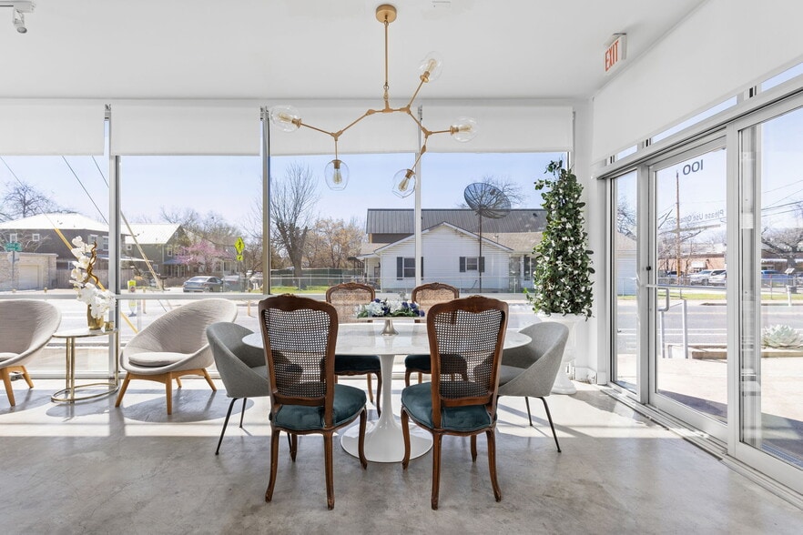 More Photos Of 508 E 53rd St, Austin Loft Creative Space For Sale