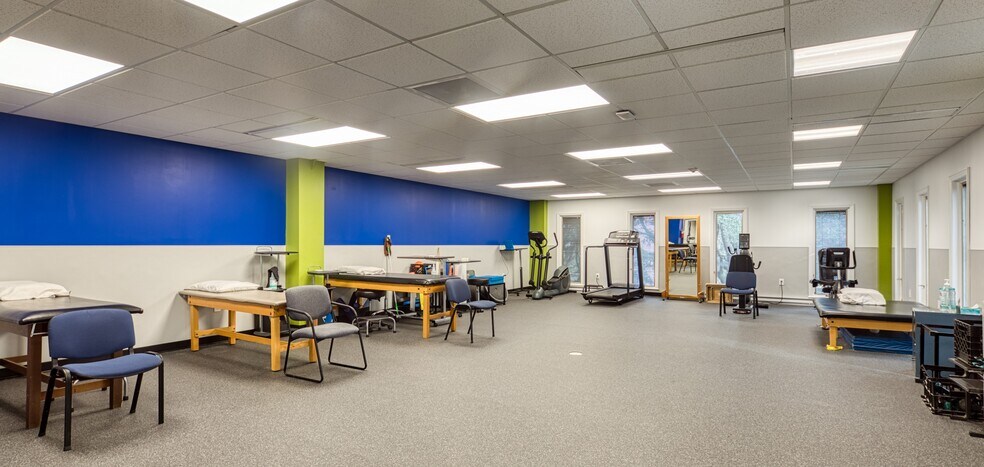 More Photos Of 400 W Brambleton Ave, Norfolk Medical For Lease