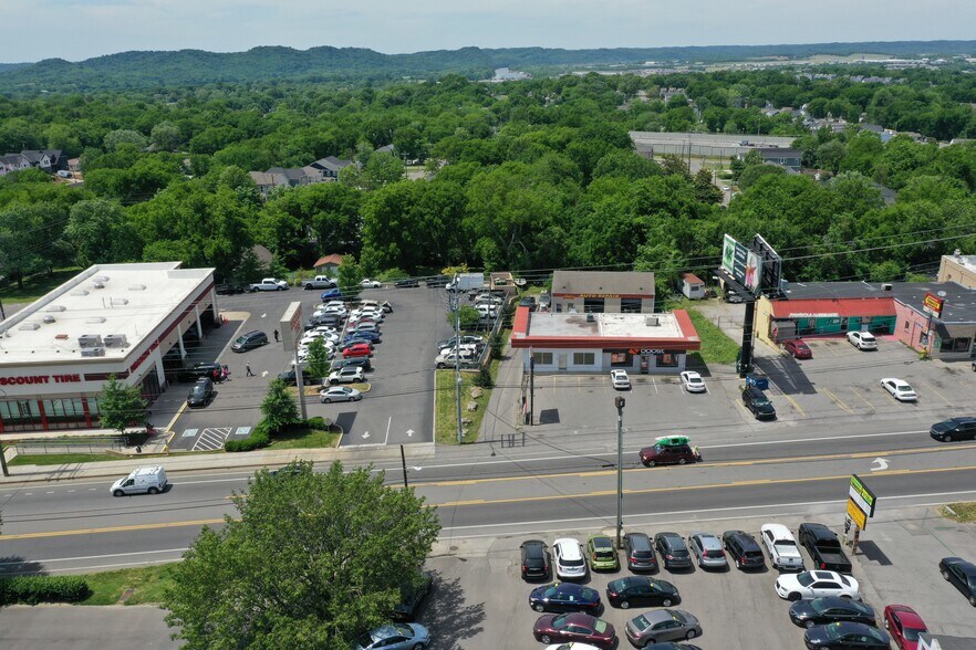 More Photos Of 6210 Charlotte Pike, Nashville Freestanding For Sale
