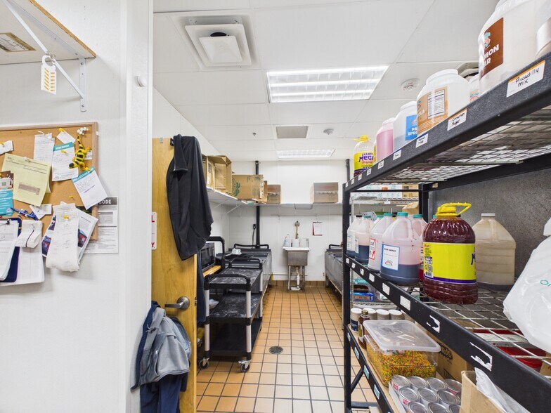More Photos Of 1227 Museum Square Dr, Sugar Land Storefront Retail Office For Sale