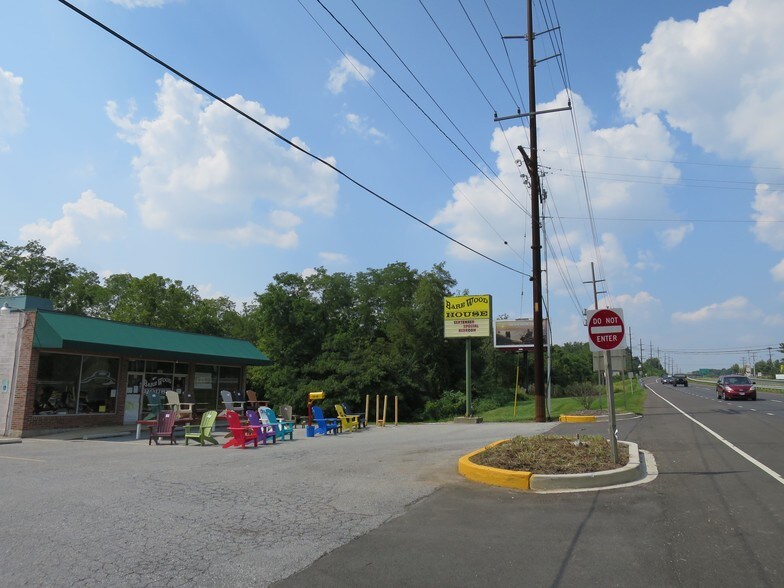 More Photos Of 2441 Baltimore Blvd, Finksburg Freestanding For Lease