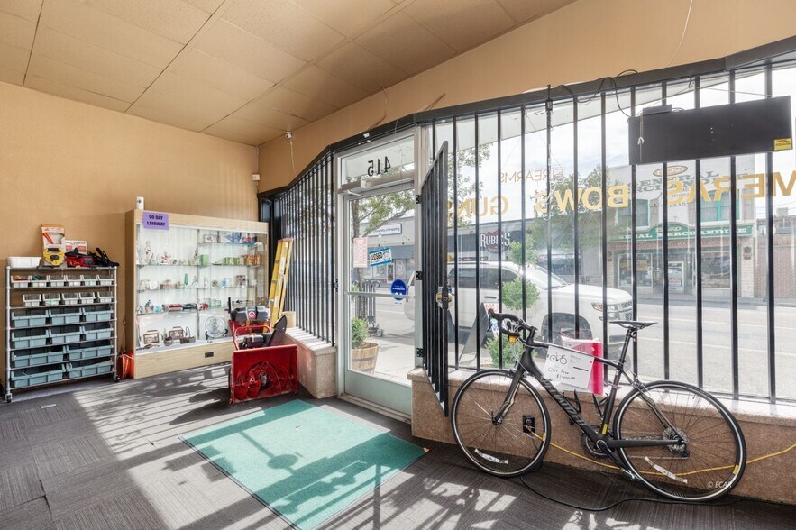 More Photos Of 415 Idaho St, Elko Storefront For Sale