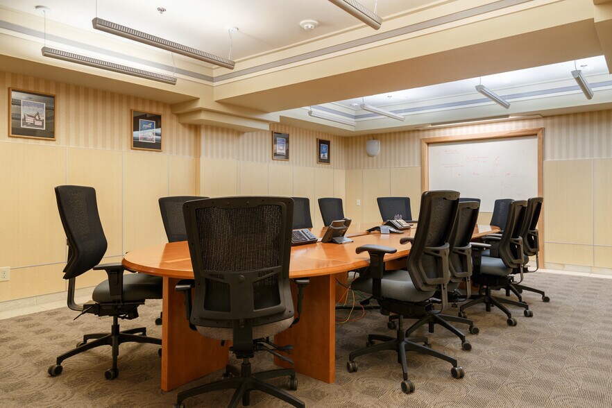 More Photos Of 1315 Cornwall Ave, Bellingham Office For Lease