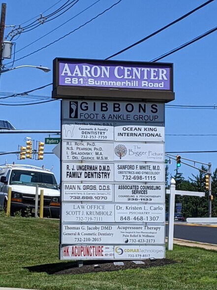 More Photos Of 281 Summerhill Rd, East Brunswick Office For Lease