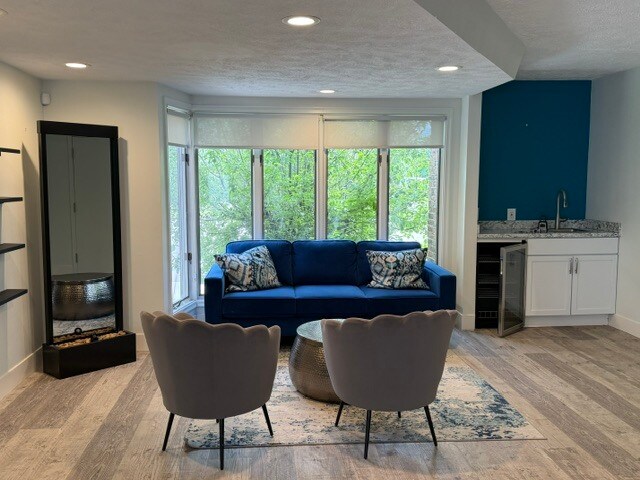 More Photos Of 1219 E Saginaw St, Lansing Medical For Sale