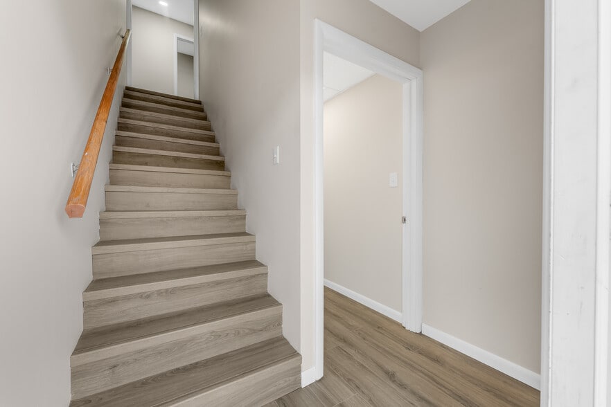 More Photos Of 1189 Pineview Dr, Morgantown Medical For Lease