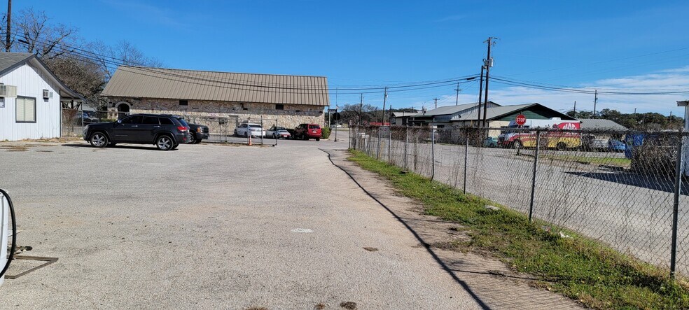 More Photos Of 101 S San Marcos, Dripping Springs Storefront Retail Office For Sale
