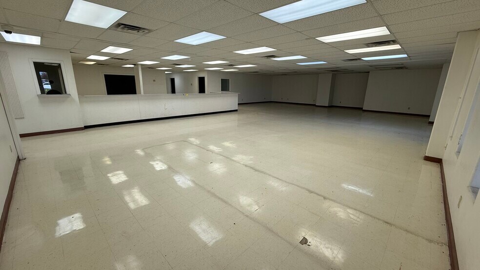 More Photos Of 1718 S 28th Ave, Edinburg Warehouse For Lease