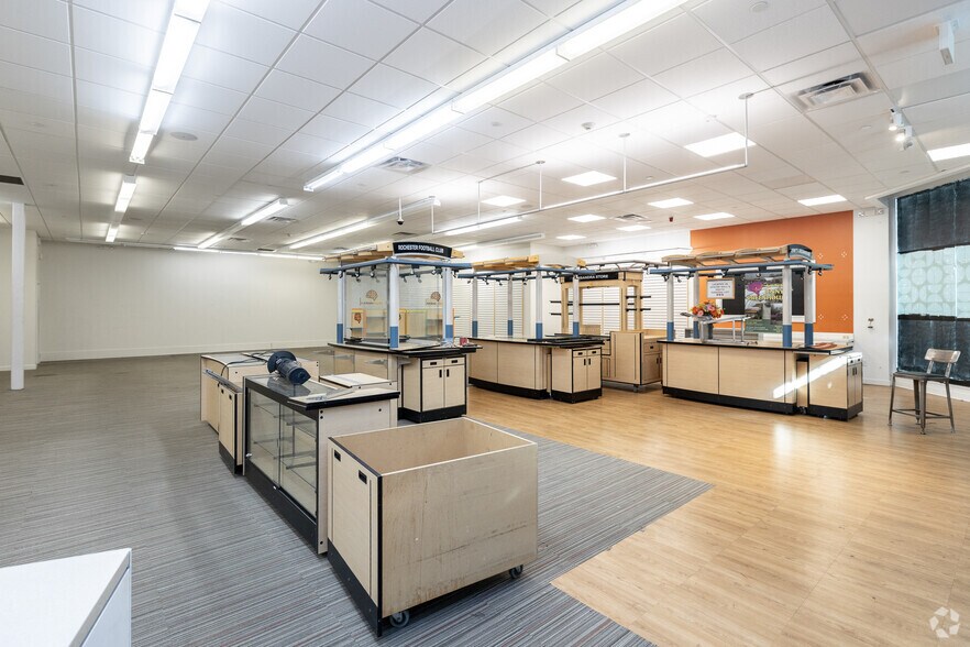 More Photos Of 333 Apache Mall, Rochester Unknown For Sale