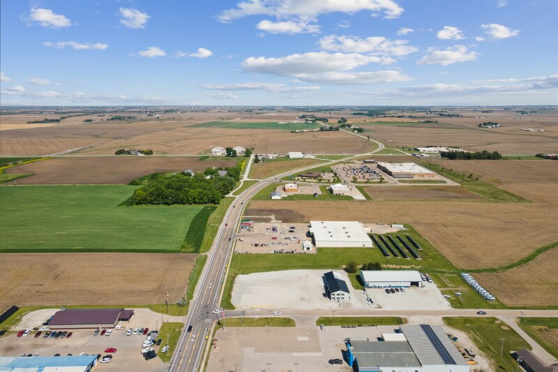 More Photos Of 214 S Airport Rd, Washington General Retail For Sale