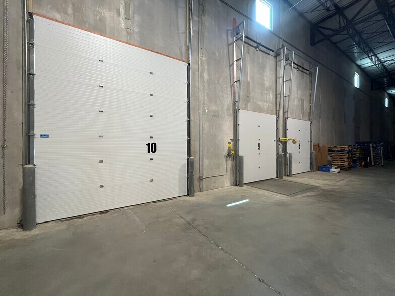 More Photos Of 26550 Bluestone Blvd, Euclid Light Manufacturing For Lease