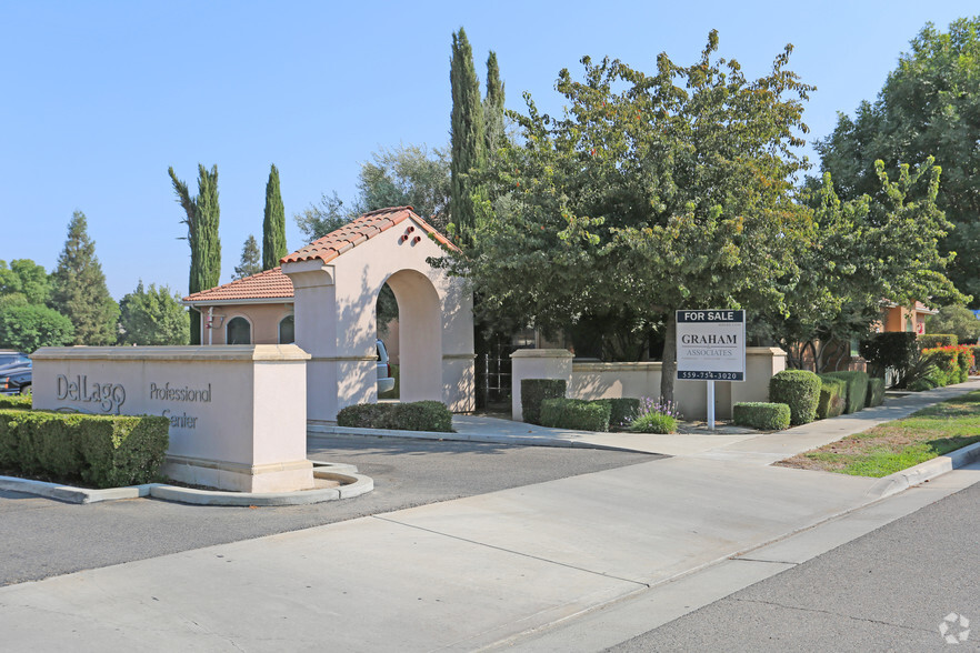 Primary Photo Of 1186 E Leland Ave, Tulare Medical For Lease