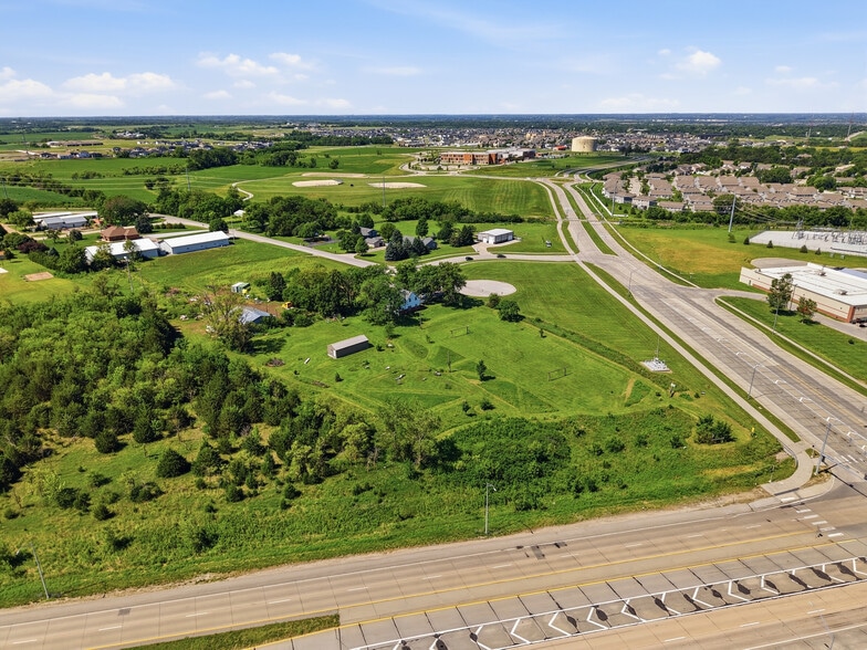 More Photos Of 8200 S 91st St, Lincoln Land For Sale