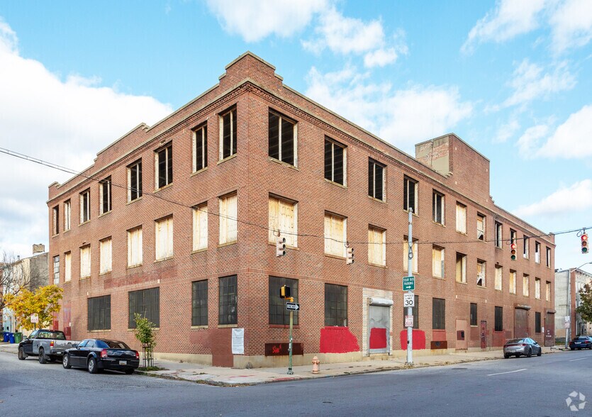 More Photos Of 1020 W Pratt St, Baltimore Industrial For Sale
