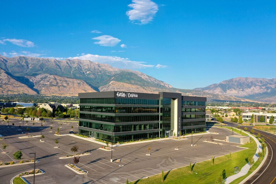 More Photos Of 1333 S Valley Grove Way, Pleasant Grove Office For Lease