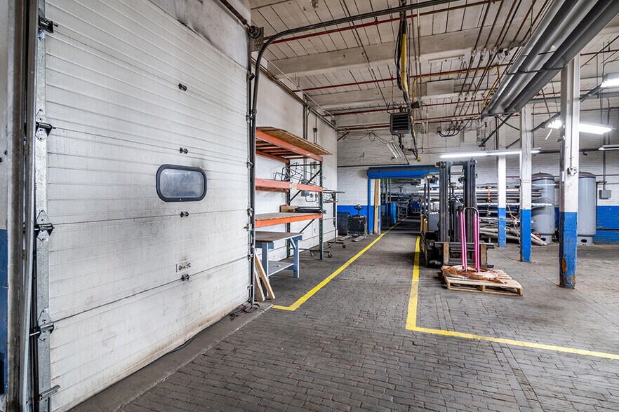 More Photos Of 248 Pine St, Pawtucket Warehouse For Sale