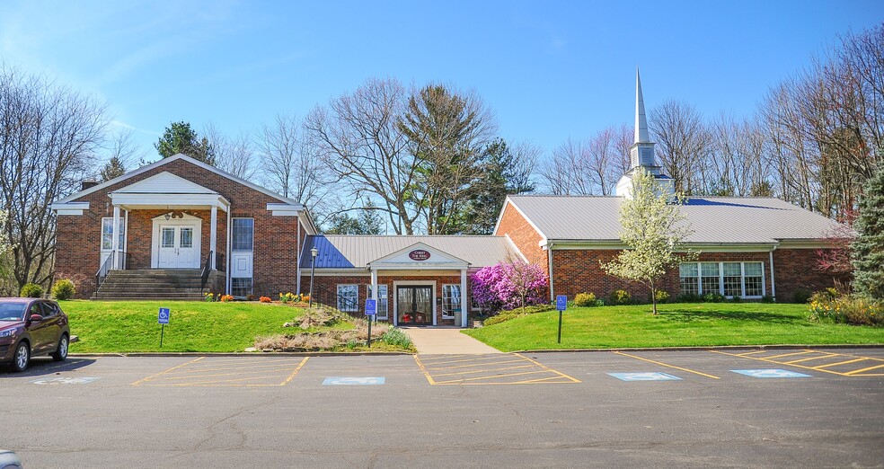 Primary Photo Of 499 Plaza Dr, Vestal Religious Facility For Sale