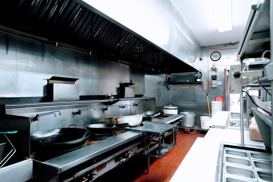 More Photos Of 233 Utica Ave, Brooklyn Storefront Retail Residential For Sale