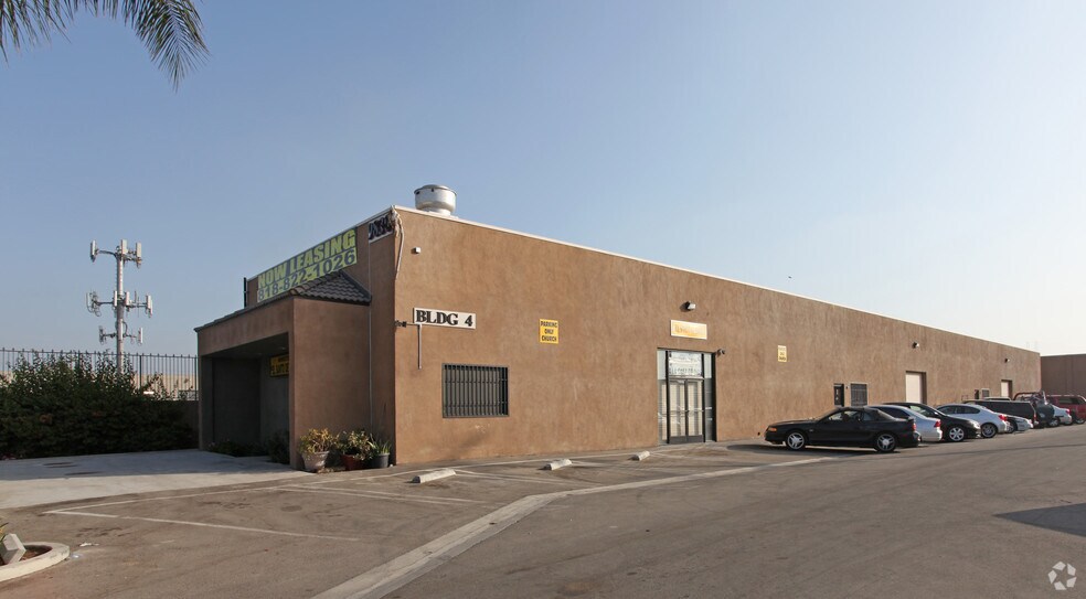 More Photos Of 9830 San Fernando Rd, Pacoima Warehouse For Lease