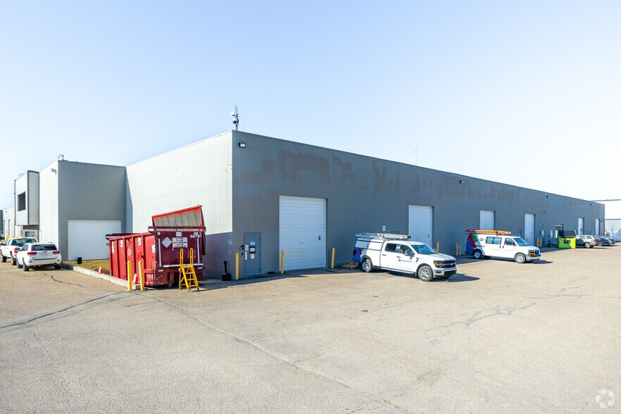 More Photos Of 18216 102 Ave NW, Edmonton Flex For Lease