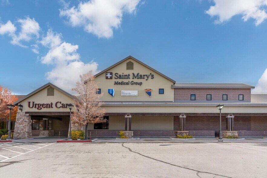 More Photos Of 6255 Sharlands Ave, Reno Unknown For Lease