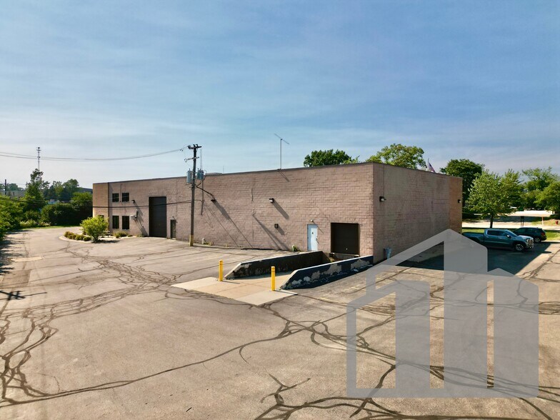 More Photos Of 41369 Vincenti Ct, Novi Light Manufacturing For Sale