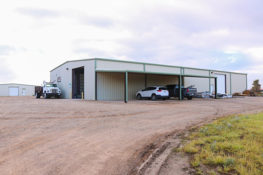 More Photos Of 2303 Private Road 7340 rd, Lubbock Warehouse For Lease