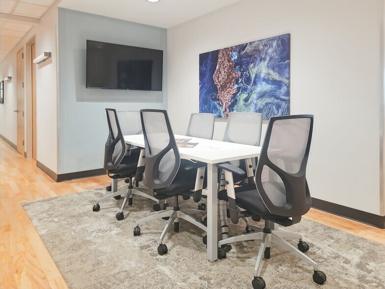 More Photos Of 725 Cool Springs Blvd, Franklin Coworking Space