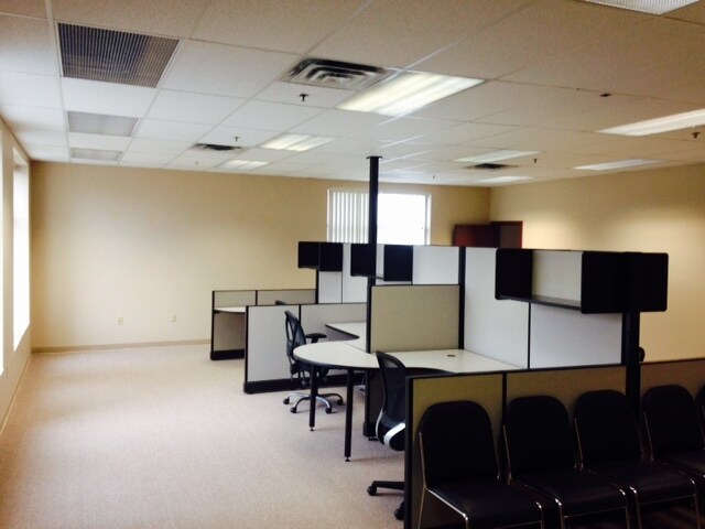 More Photos Of 801 N Salisbury Blvd, Salisbury Unknown For Lease