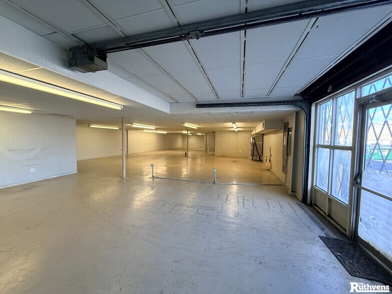 More Photos Of 4100 Recker Hwy, Winter Haven Warehouse For Lease