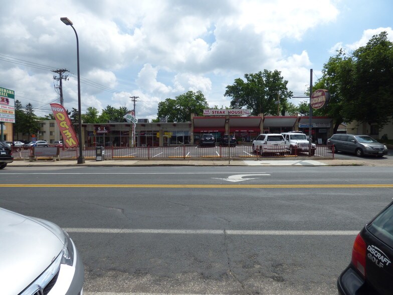 More Photos Of 5447-5459 Nicollet Ave, Minneapolis Storefront For Lease